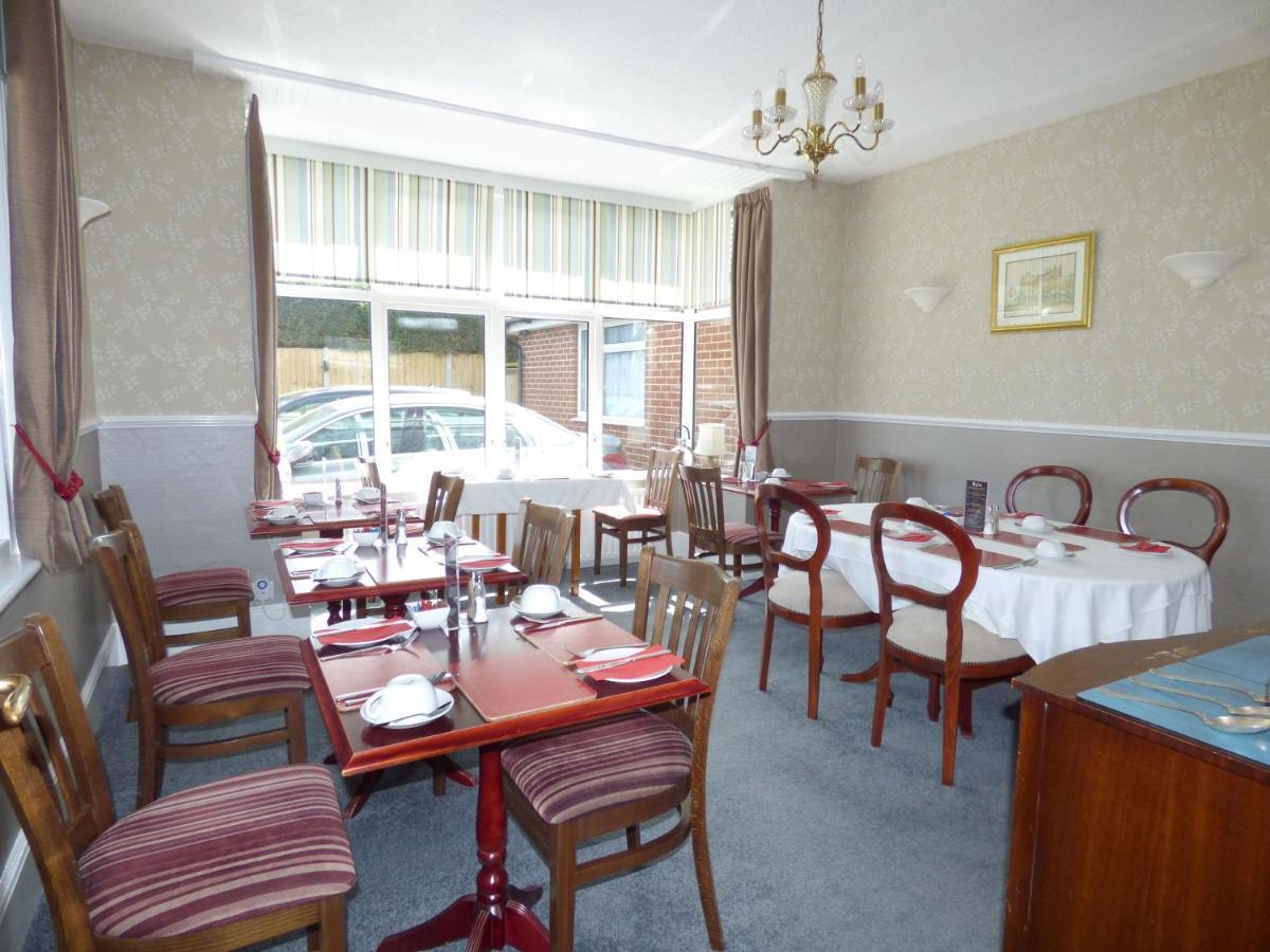 Kenmore Guest House Rustington Dış mekan fotoğraf